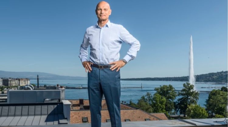 Miliardarul american care a cumpărat „Chelsea” lui Abramovici intră în cursa pentru activele globale ale Lukoil