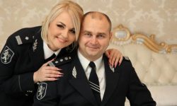 „Regii” TUX, Antonina și Valentin Samoilă, săltați de mascați! Percheziții și bani găsiți în valize