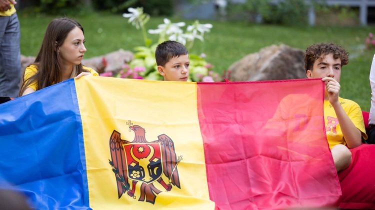 Moldovenii din diasporă pot obține până la 150 000 de lei pentru proiecte culturale și educaționale