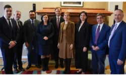 Fundația INFO LIVE a implementat cu succes proiectul pentru susținerea mass mediei