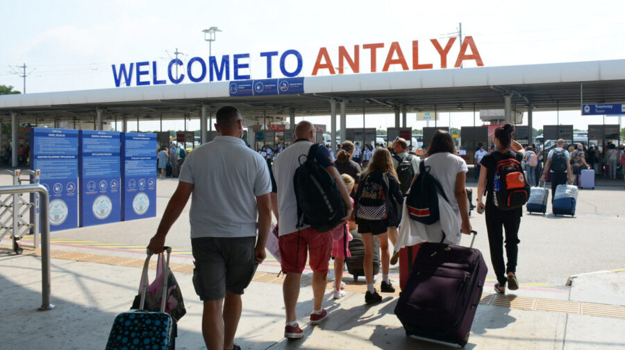 Antalya doboară două recorduri turistice în 2025: moldovenii rămân printre vizitatorii fideli