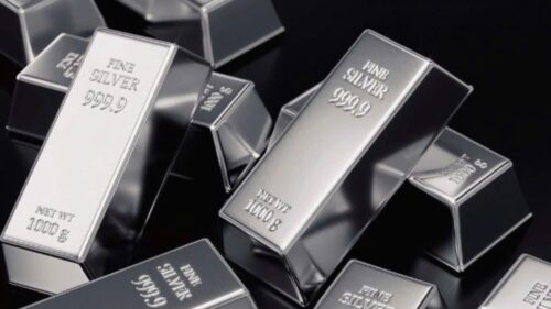 Prețul argintului atinge un nou record istoric în 2025: consumul depășește producția la nivel global