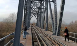 Cale ferată România – Republica Moldova: Lucrările de reabilitare pe traseul Fălciu-Cantemir avansează