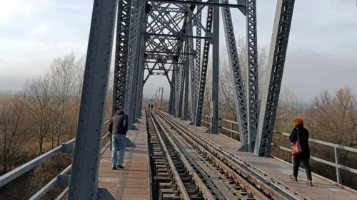 Cale ferată România – Republica Moldova: Lucrările de reabilitare pe traseul Fălciu-Cantemir avansează