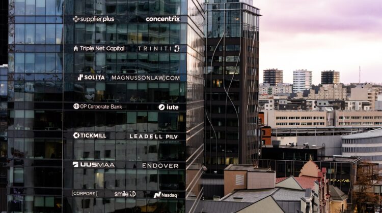 Iute câștigă licitația de stat din Ucraina pentru crearea unei bănci digitale