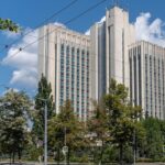 Ferestre de lux la Agricultură! Guvernul anunță o licitație de 8,6 milioane de lei din bani publici