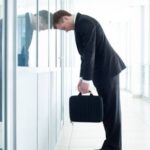 Măcel în băncile europene: 200 000 de joburi ar putea dispărea din cauza AI