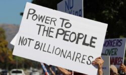 1% din bogații lumii controlează jumătate din banii planetei