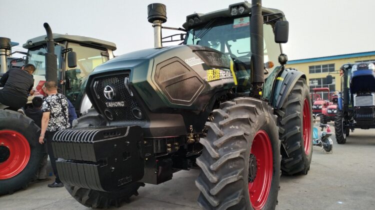 Agricultura low-cost! China a inundat Moldova cu utilaje agricole