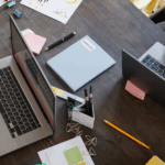 De ce merită să treci compania pe Mac în 2026: beneficiile MacBook pentru B2B