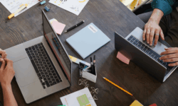 De ce merită să treci compania pe Mac în 2026: beneficiile MacBook pentru B2B