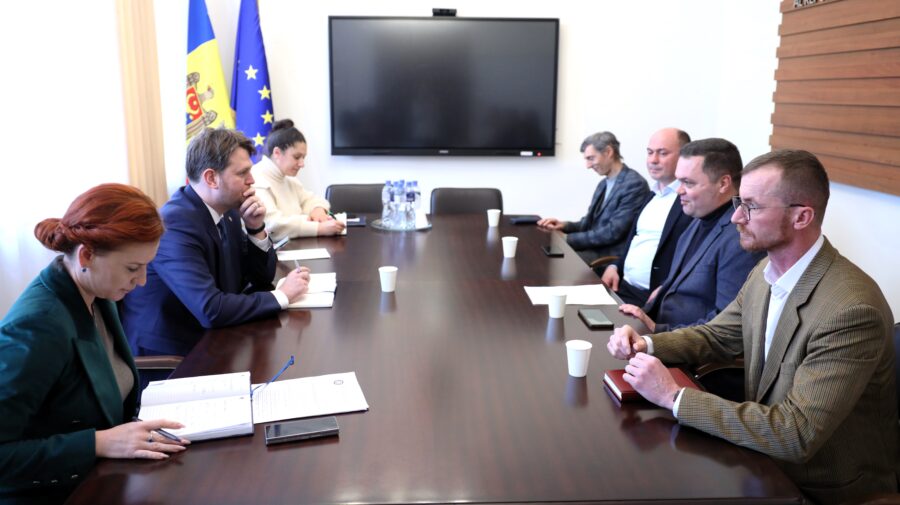 Politici pentru creștere și investiții în turismul local, discutate la Ministerul Finanțelor cu reprezentanții APIT