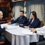 Bolea, în „trenul vieții”! Ministrul Infrastructurii a gustat luxul diplomatic pe ruta spre Kiev