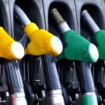 Scumpiri accelerate la pompă: Prețurile la carburanți au crescut cu până la 80 de bani într-o lună