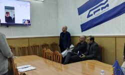 High-tech pe șine: CFM împarte smartphone-uri pentru „digitalizare”, în timp ce angajații sunt în șomaj tehnic