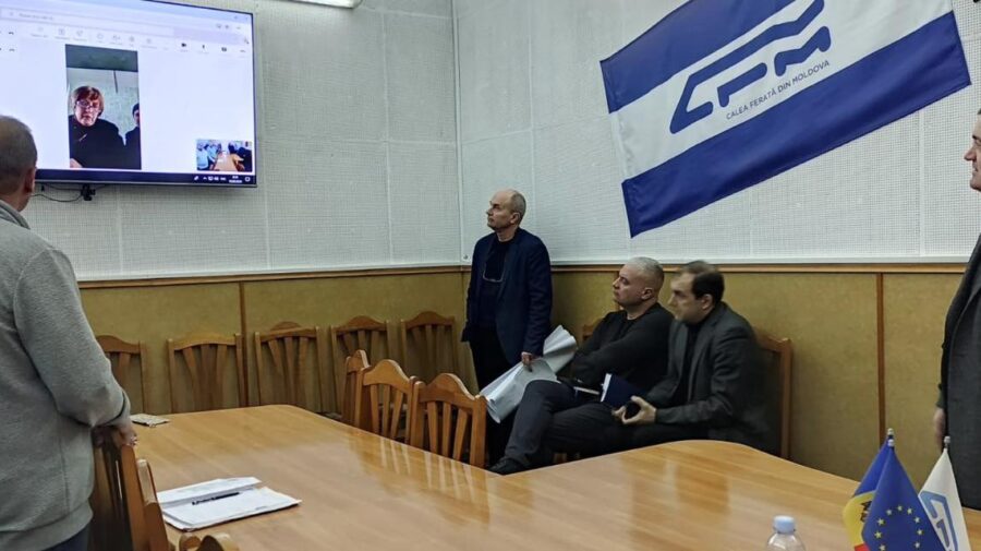 High-tech pe șine: CFM împarte smartphone-uri pentru „digitalizare”, în timp ce angajații sunt în șomaj tehnic