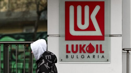 Londra prelungește până în octombrie licența pentru Lukoil în Bulgaria