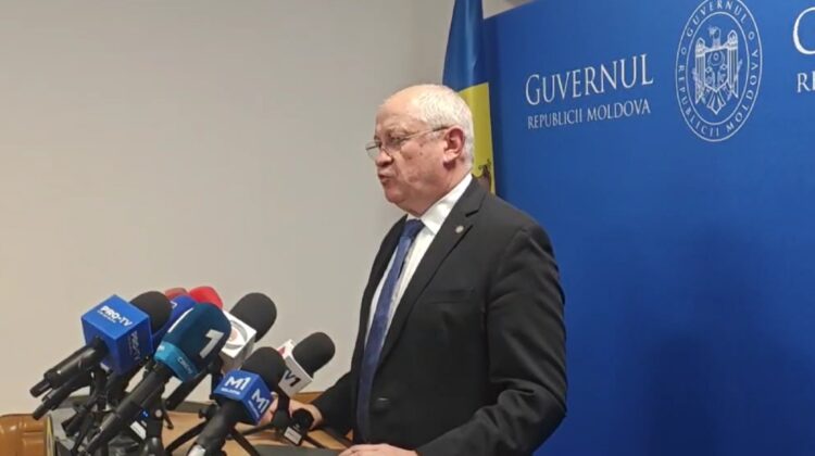 Premierul Munteanu exclude vânzarea terminalului petrolier de la Aeroportul Chișinău către americani