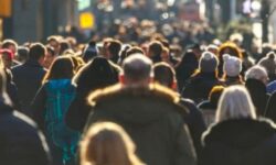 Moldova se golește: peste 28 de mii de oameni în minus într-un an. O treime din populație s-a adunat în capitală