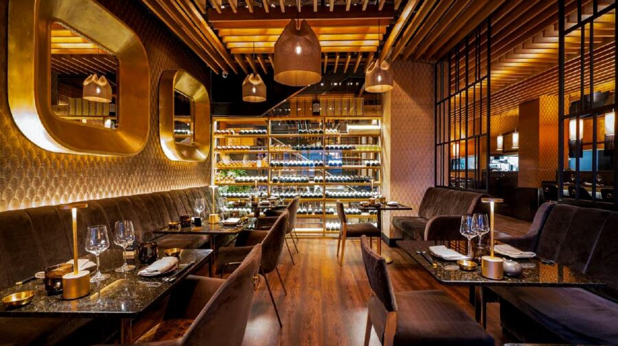 Adio mâncare ieftină în oraș! TVA la restaurante sare de la 8% la 18%