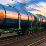 Manevră periculoasă pe calea ferată! Un moldovean a blocat un tren cu cisterne de petrol