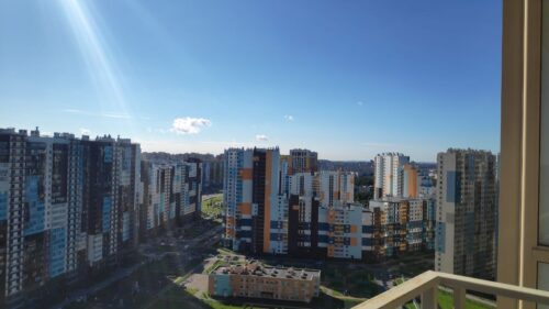 Coșmar imobiliar la Chișinău. Aproape 200 de familii spun că au rămas fără locuințe