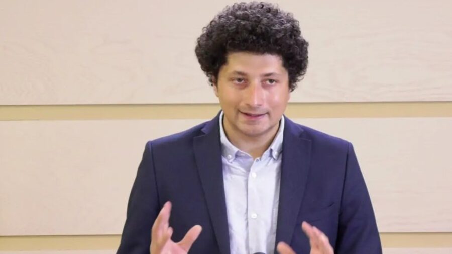 Prețurile la carburanții sar în aer, iar statul așteaptă! Radu Marian: Nu intervenim încă