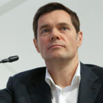 Miliardarii Rusiei au mai mulți bani decât economiile tuturor rușilor din bănci