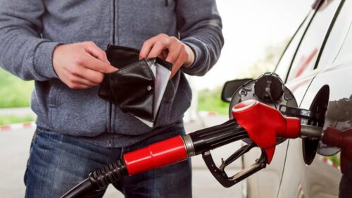 ANRE anunță scăderi noi la carburanți: benzina coboară sub 29 de lei