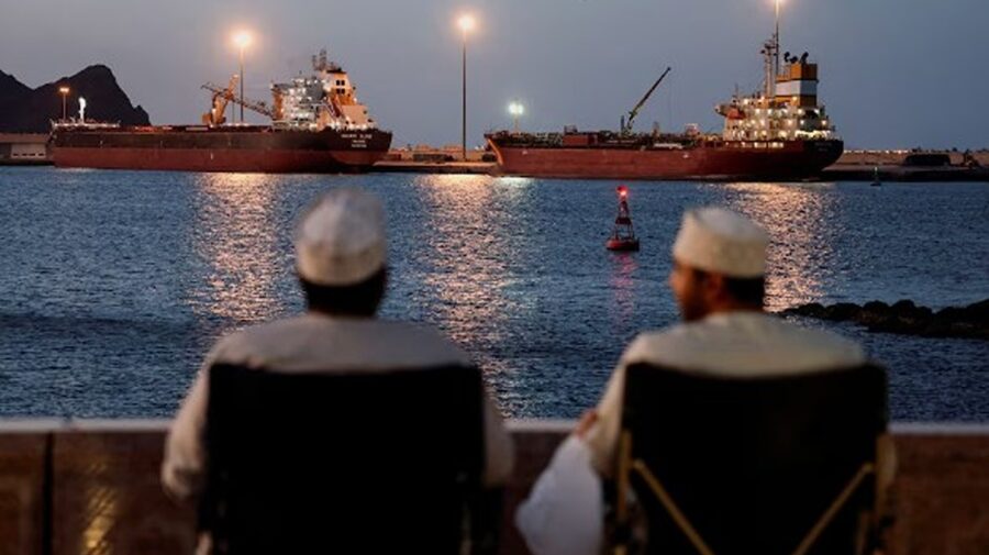 Iranul vrea să perceapă „taxă de securitate” pentru petrolierele din Golful Persic