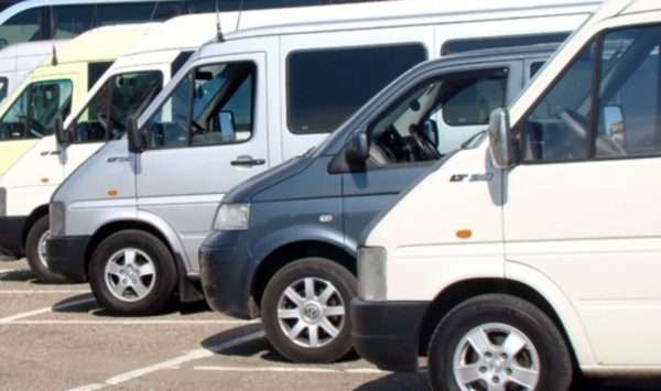 Transportul de pasageri se ieftinește: tarifele au scăzut cu până la 3%