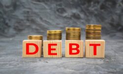 Statul a mai pus 4 miliarde în cârca Moldovei în doar 3 luni