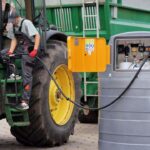 Vecinii de peste Prut reduc acciza la motorină pentru a sprijini șoferii. Chișinăul spune că bugetul nu permite