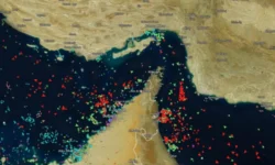 Taxă în criptomonede pentru petrol: Iranul pune „vamă” pe Strâmtoarea Ormuz