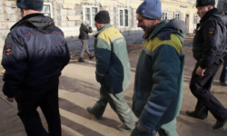 Diaspora ține economia în viață! A trimis acasă 174 milioane în luna martie