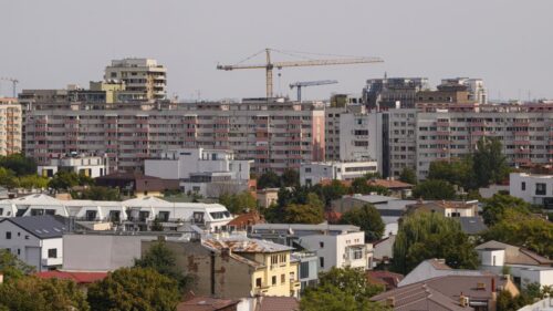 Tinerii care cumpără prima casă ar putea primi o reducere fiscală importantă în România