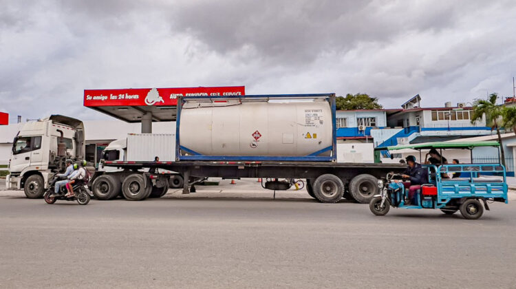 Cuba rămâne fără petrolul rusesc! Havana se scufundă în întuneric și proteste