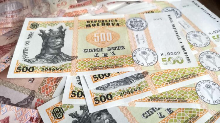 Statul schimbă tactica: vrea să se împrumute de la populație non-stop