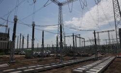 Întârzieri la linia independenței energetice: Compania responsabilă riscă penalități de 10%