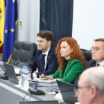 Reforma fiscală, pe masa consultărilor: autoritățile, businessul și sindicatele caută soluții de compromis