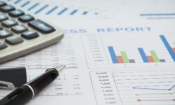 Expert economic: Cum poate Guvernul să găsească încă 1 miliard de lei fără să scumpească medicamentele și alimentele?