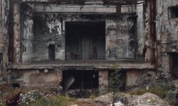 La șase ani de la incendiu, Filarmonica există doar pe hârtie: șantierul, amânat pentru anul viitor