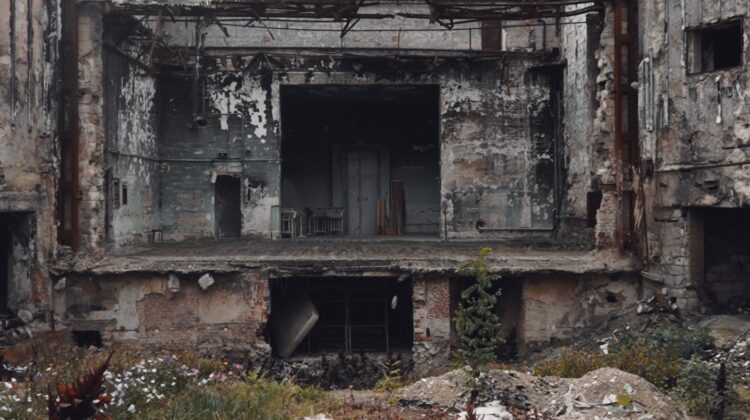 La șase ani de la incendiu, Filarmonica există doar pe hârtie: șantierul, amânat pentru anul viitor