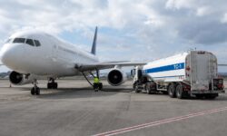 Moscova închide robinetul: exporturile de combustibil pentru avioane, interzise până în noiembrie 2026