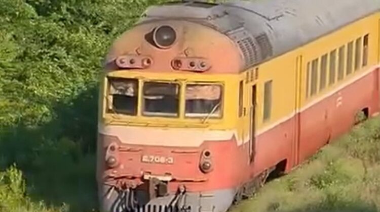Imaginea declinului CFM. Trenul spre Ungheni, redus la un singur vagon