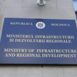 Scandalul FlyOne! Ministerul Infrastructurii susține că decizia este legală 