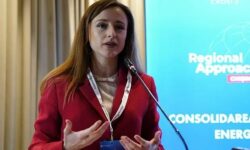 Scandalul milioanelor de la Moldovagaz! Carolina Novac dă vina pe Gazprom pentru salariul de 2,25 milioane de lei