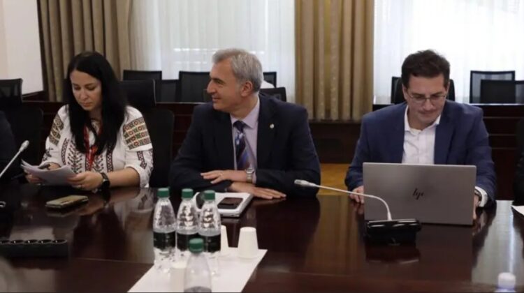 Consultări publice la Ministerul Economiei, pentru preluarea portofoliului turismului. Osmochescu anunță ce s-a vorbit