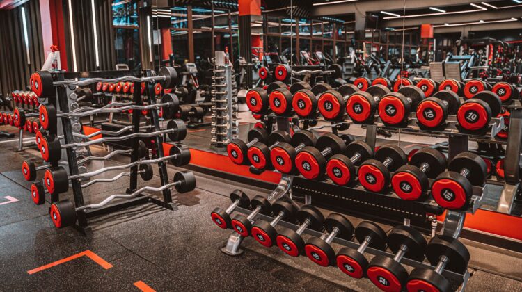 Salarii mici, abonamente de lux. Fitnessul din Moldova bate Franța și Belgia la prețuri