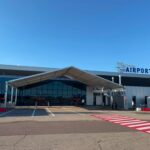 Aeroportul a rezolvat îmbulzeala! Mută coada într-un cort